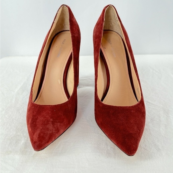 Pour la Victoire Suede Point Toe Chunky Heels in Burgundy Size 7.5 - Picture 5 of 8
